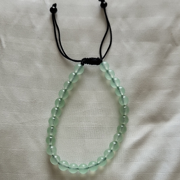 Green Beaded Bracelet with Adjustable Cord Jade - Picture 1 of 2